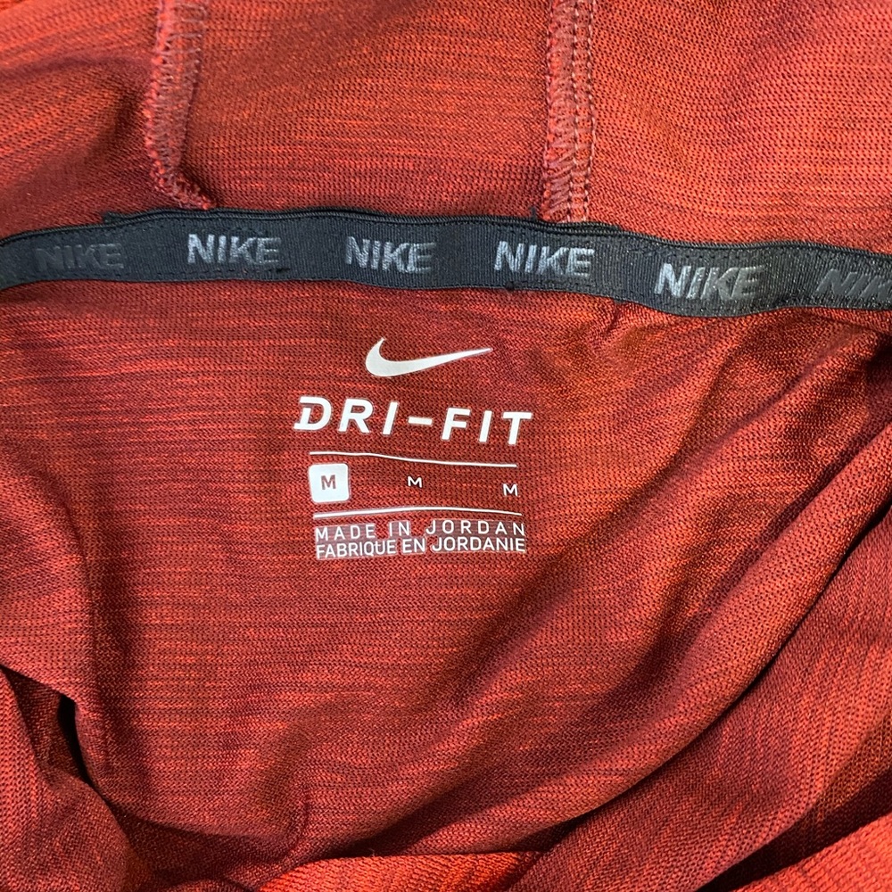 Nike boy’s hooded training shirt - Picture 3 of 6